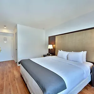 https://hotel-newstar.hotels-in-montreal.org